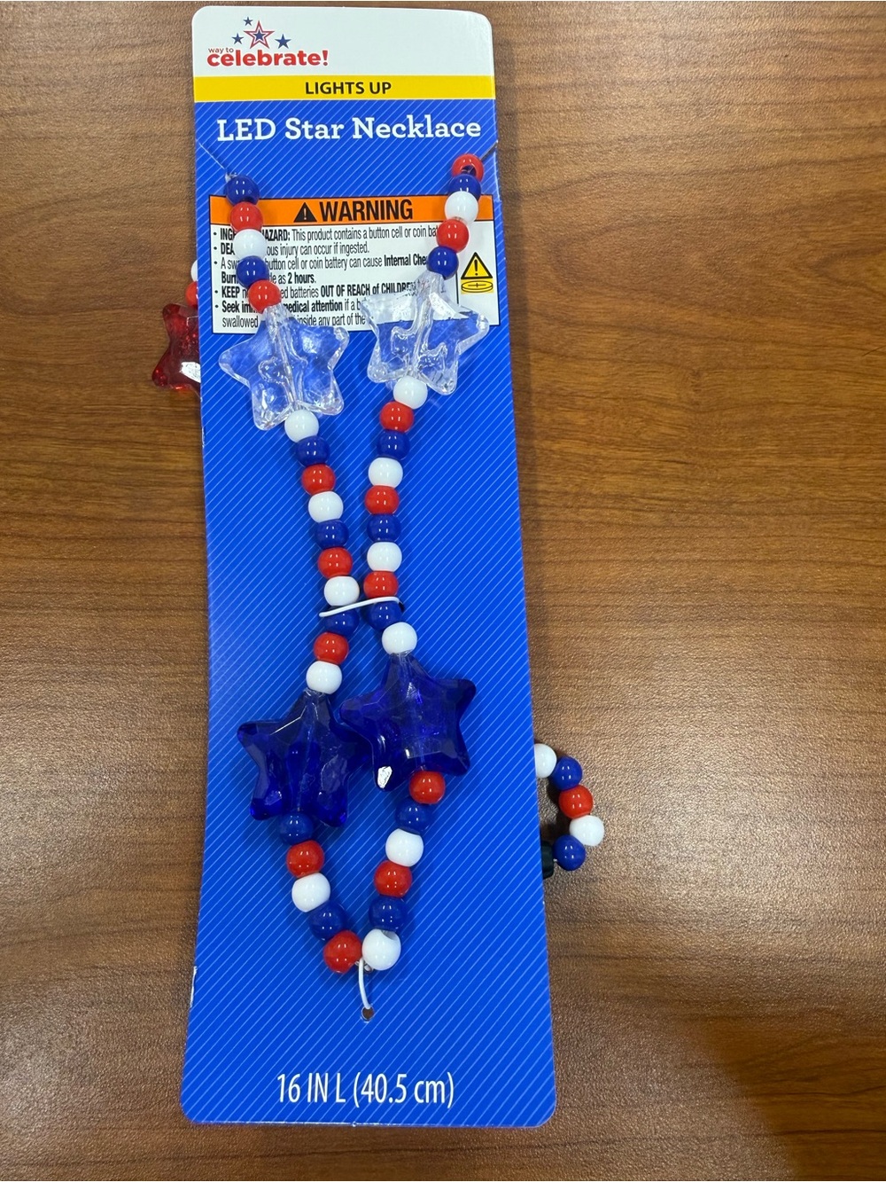 NWT Way to Celebrate! LED red white and blue patriotic Star Necklace USA America